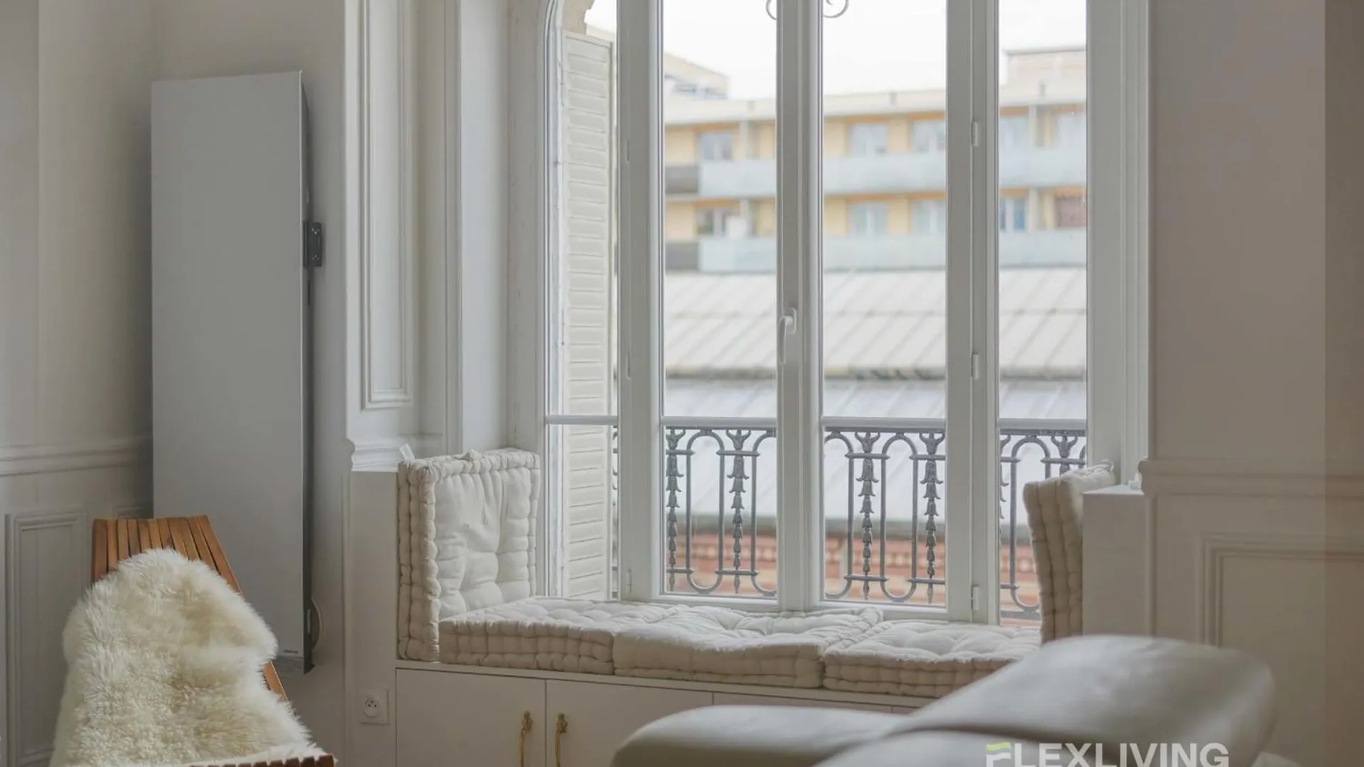 Flexliving - Bedroom - Vincent Auriol Париж